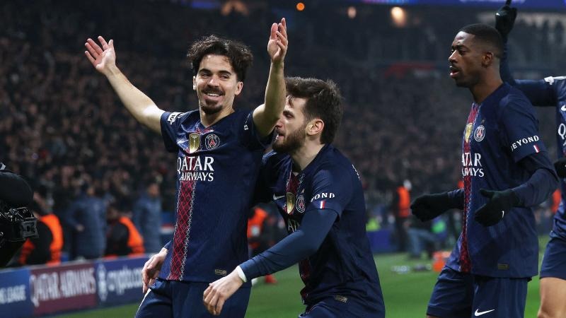 本赛季巴雷特出战时猛龙胜率70.6%，缺席时仅33.3%