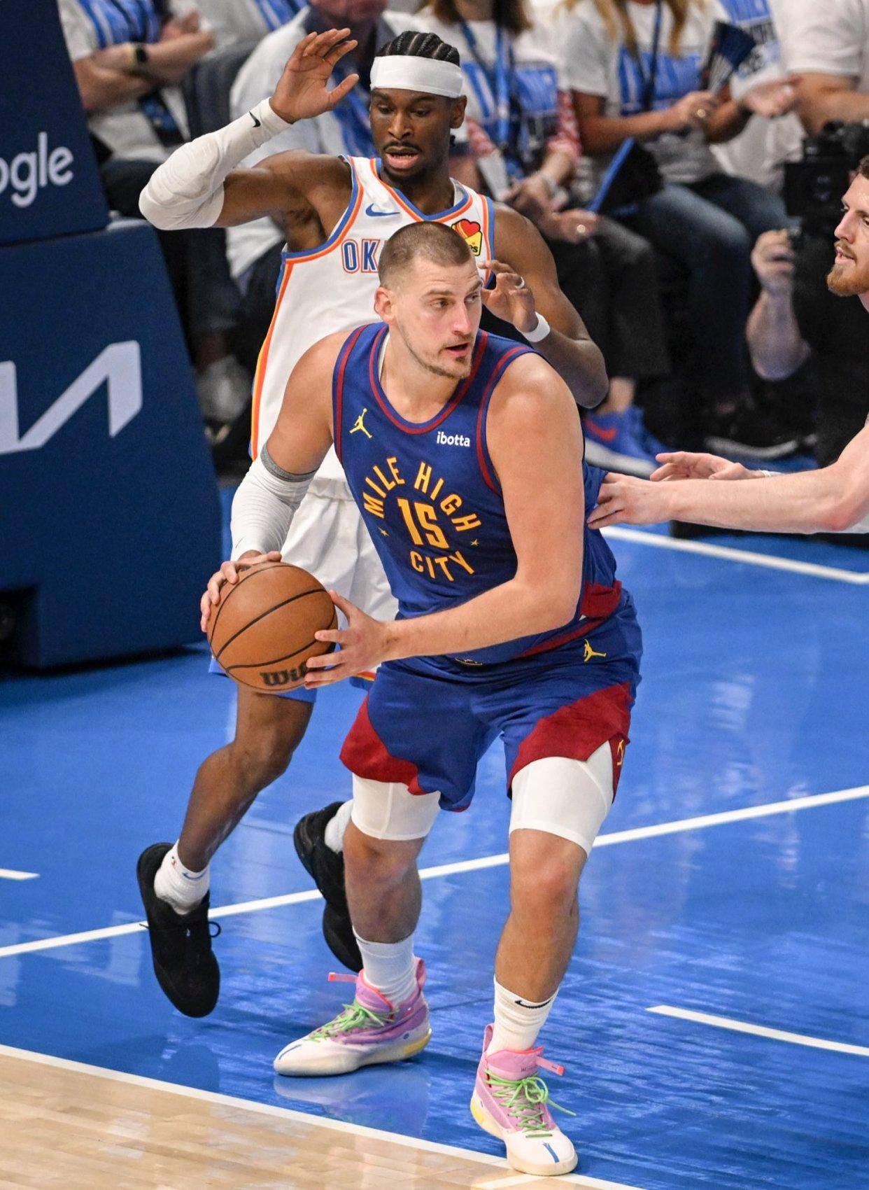 法国裁判的 法国裁判的