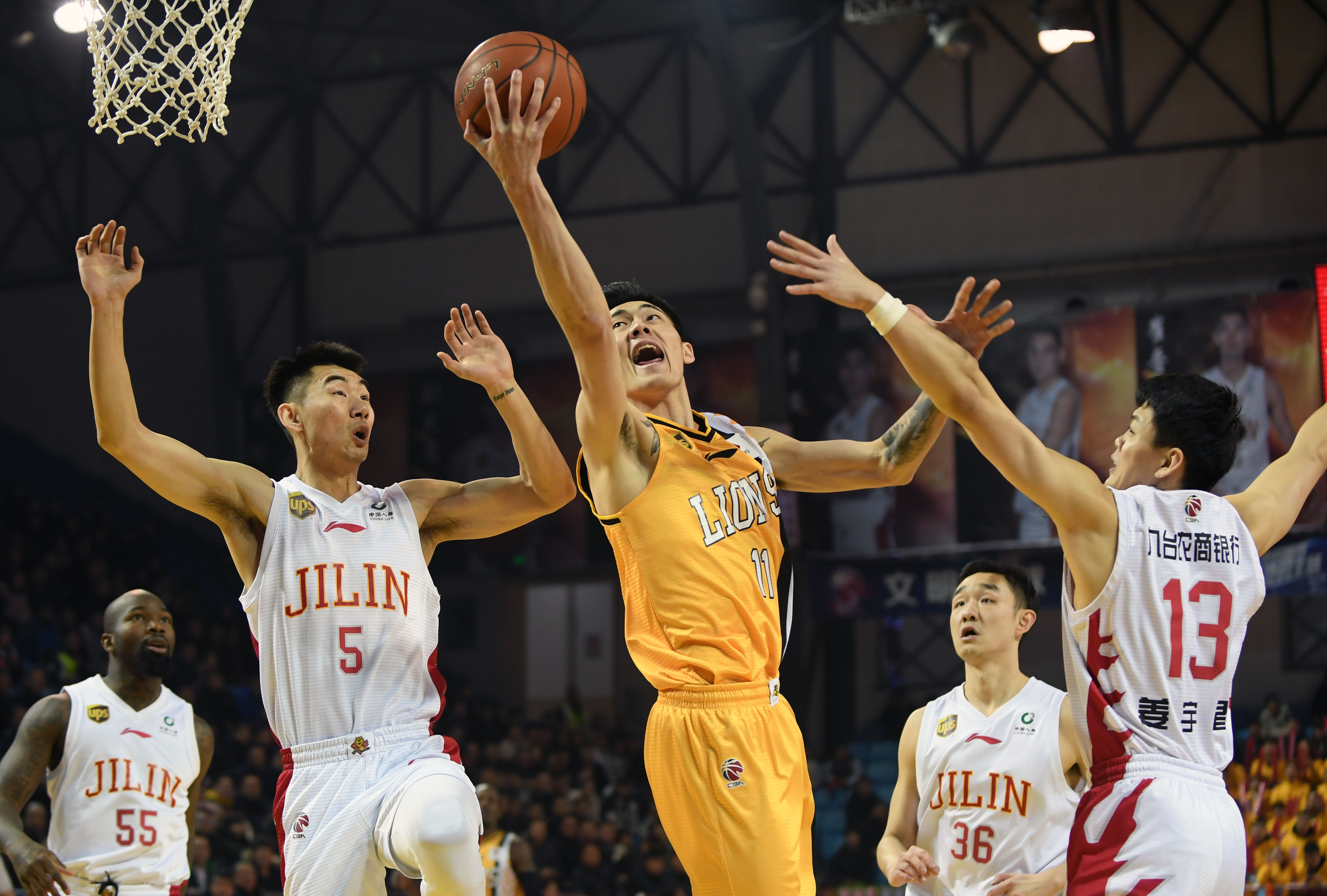 的动作充分 的动作充分