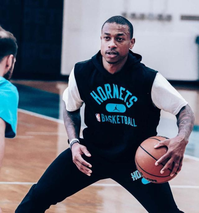 虽然勇士整 虽然勇士整